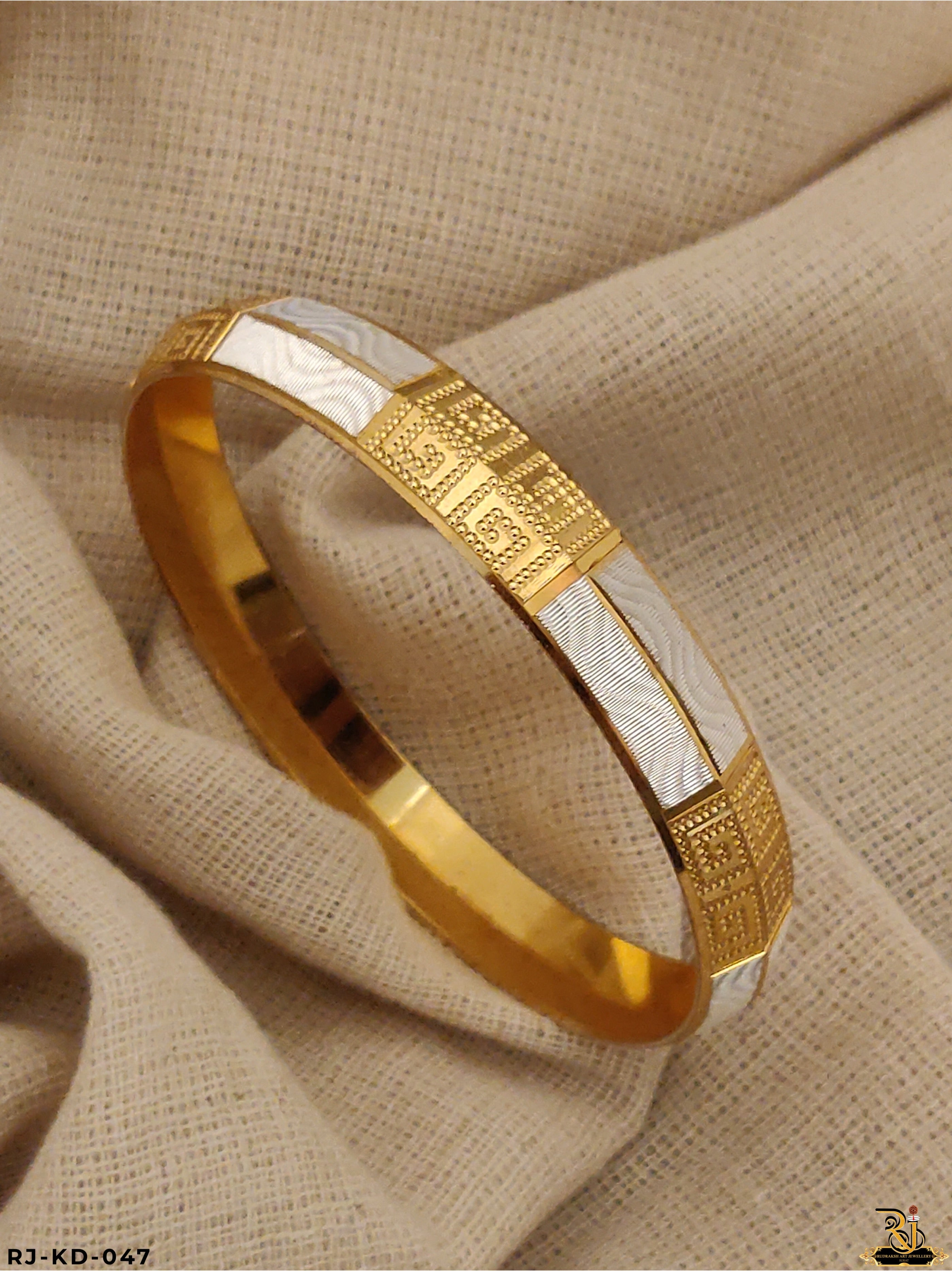 Zigzag design men fashion CNC design gold plated kada KD-047