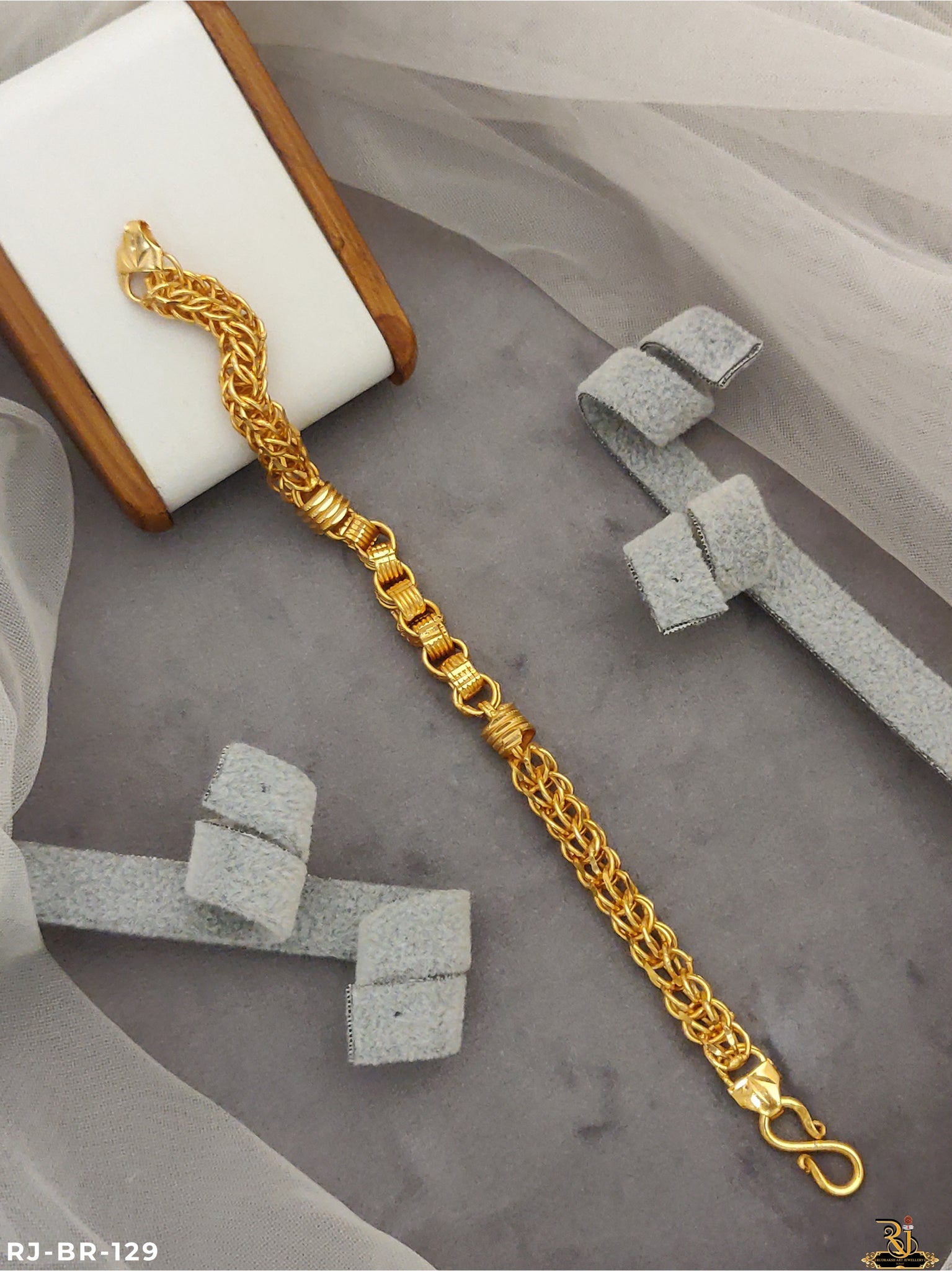 Claasical indo Men's Fashion Bracelet BR-129 – Rudraksh Art Jewellery