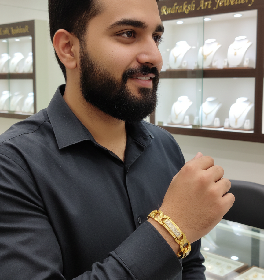 Nice Looking Men’s Fashion Diamonds Lucky BR-120