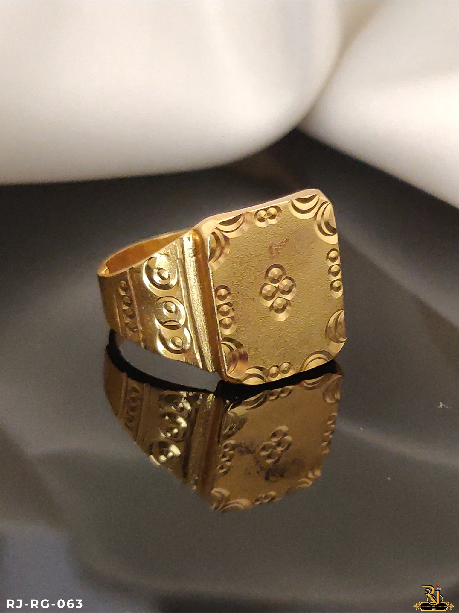 Fashion Style Men’s GoldPleted Ring RG-063