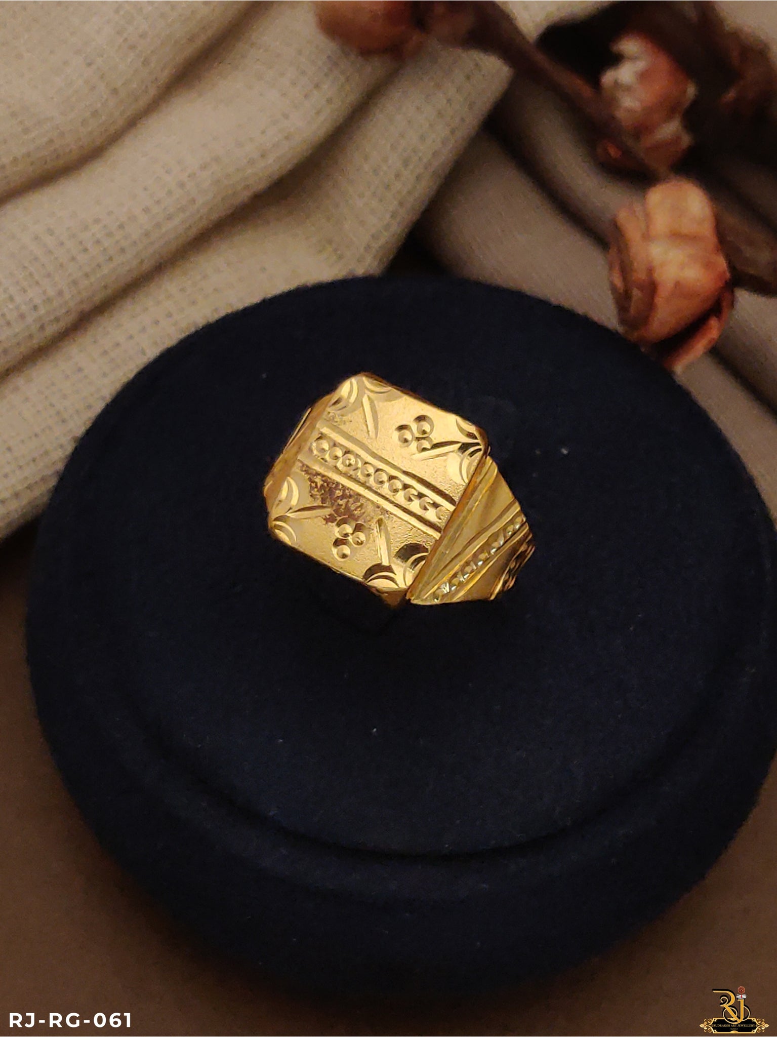 18K Real Yellow Gold Ring, 14K Real Yellow Gold Ring, 22K Real Yellow Gold  Ring, Hallmark Handmade Star Beaded Round Signet Ring for Men - Etsy Finland