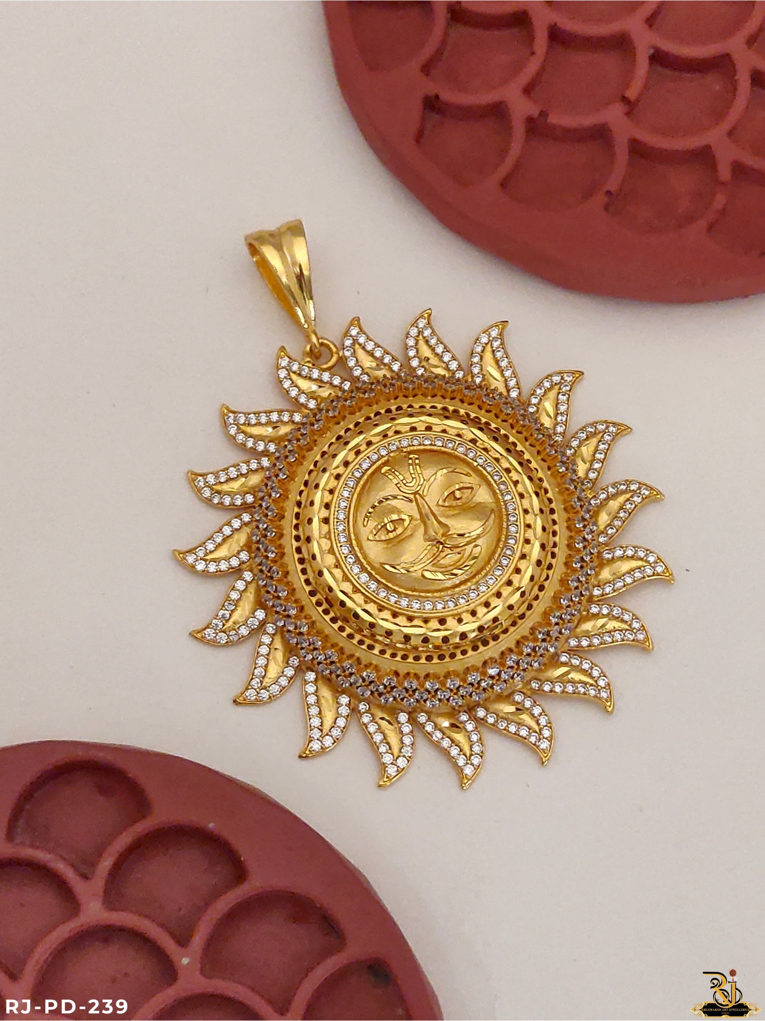 Big Design Gold Pleted Sun Face Full Diamond Pendant PD-239