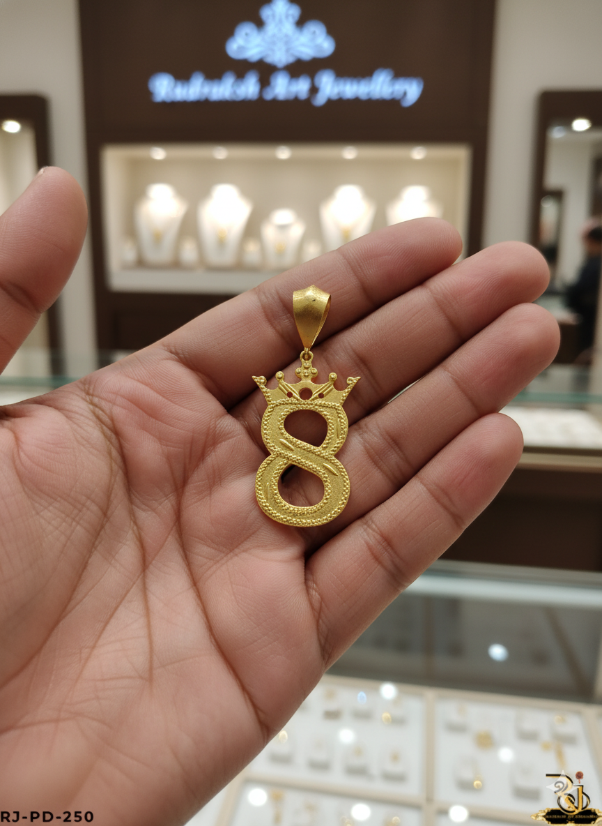 Premium Sparkling Lucky Number 8 with crown pendant-PD-250