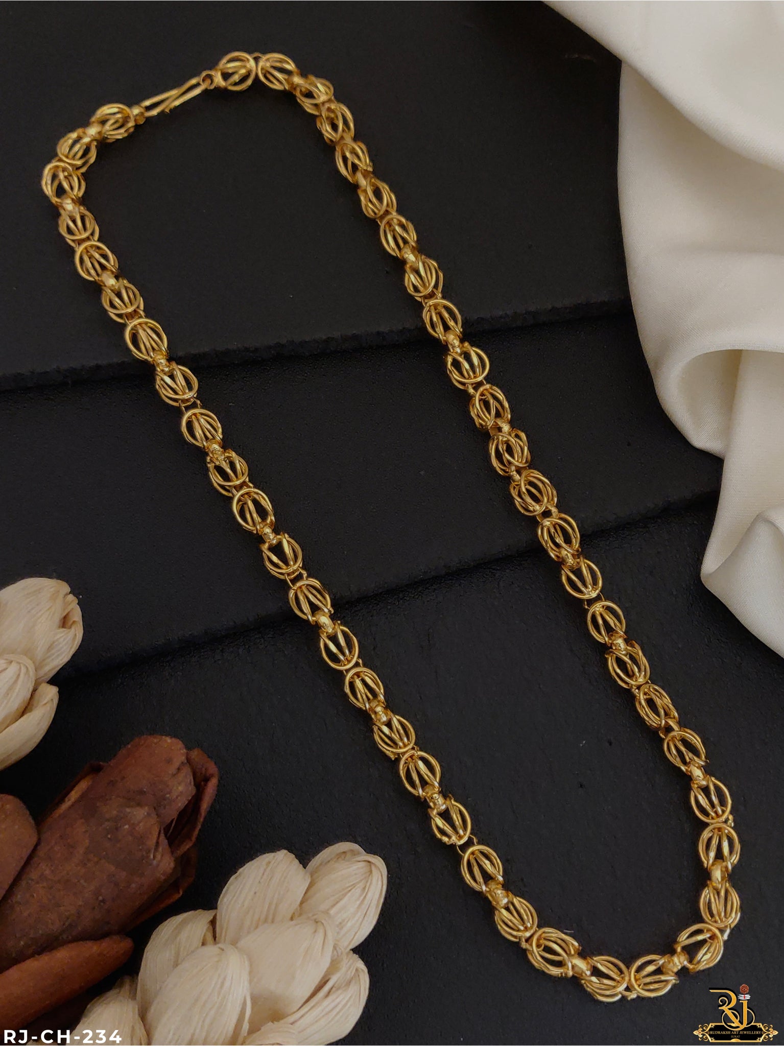 Superior Design Gold Pleted round design Chain CH-234