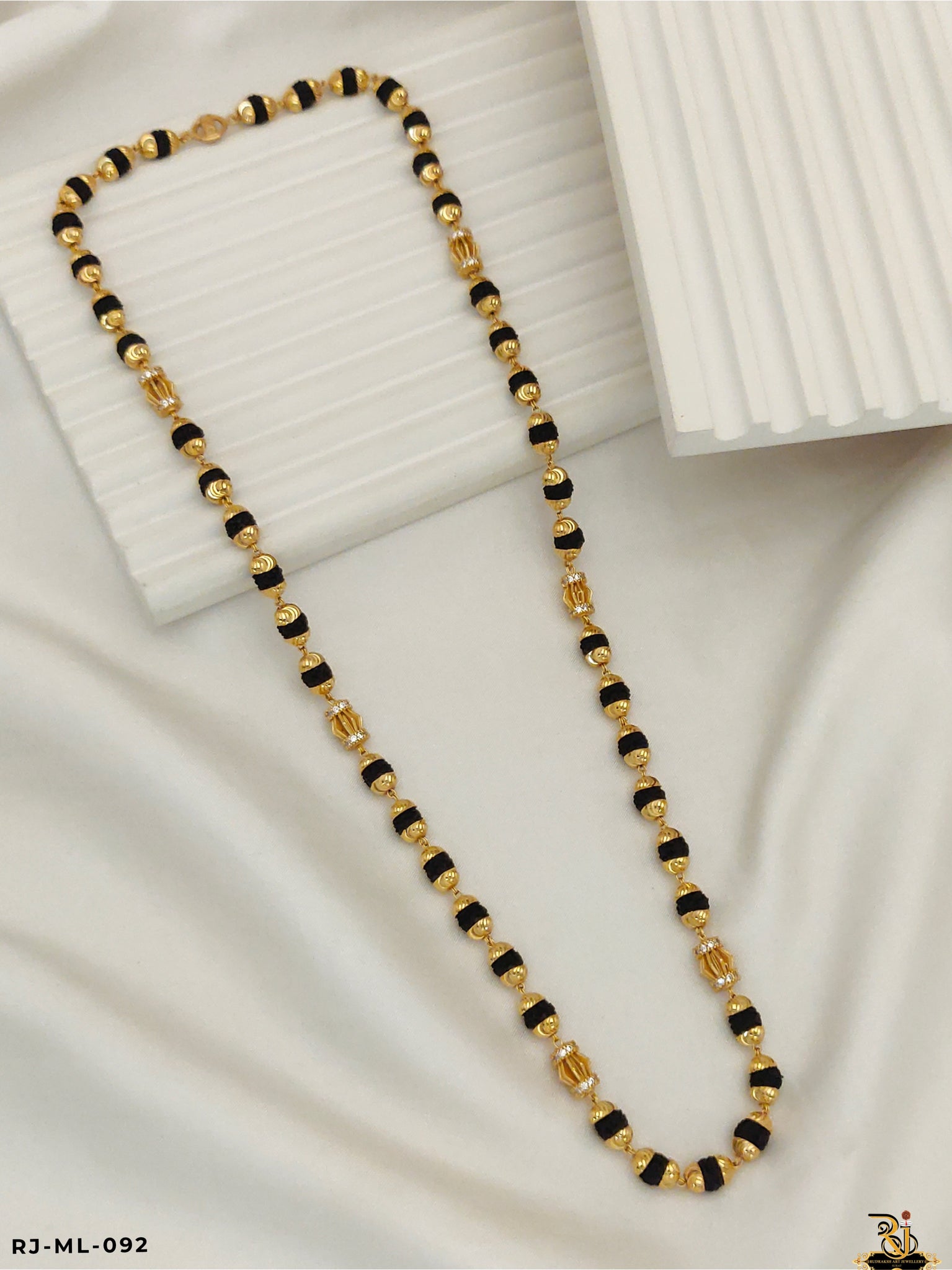 Divya Panchmukhi Rudraksh Mala With Diamond Capsule for Men's-ML-092