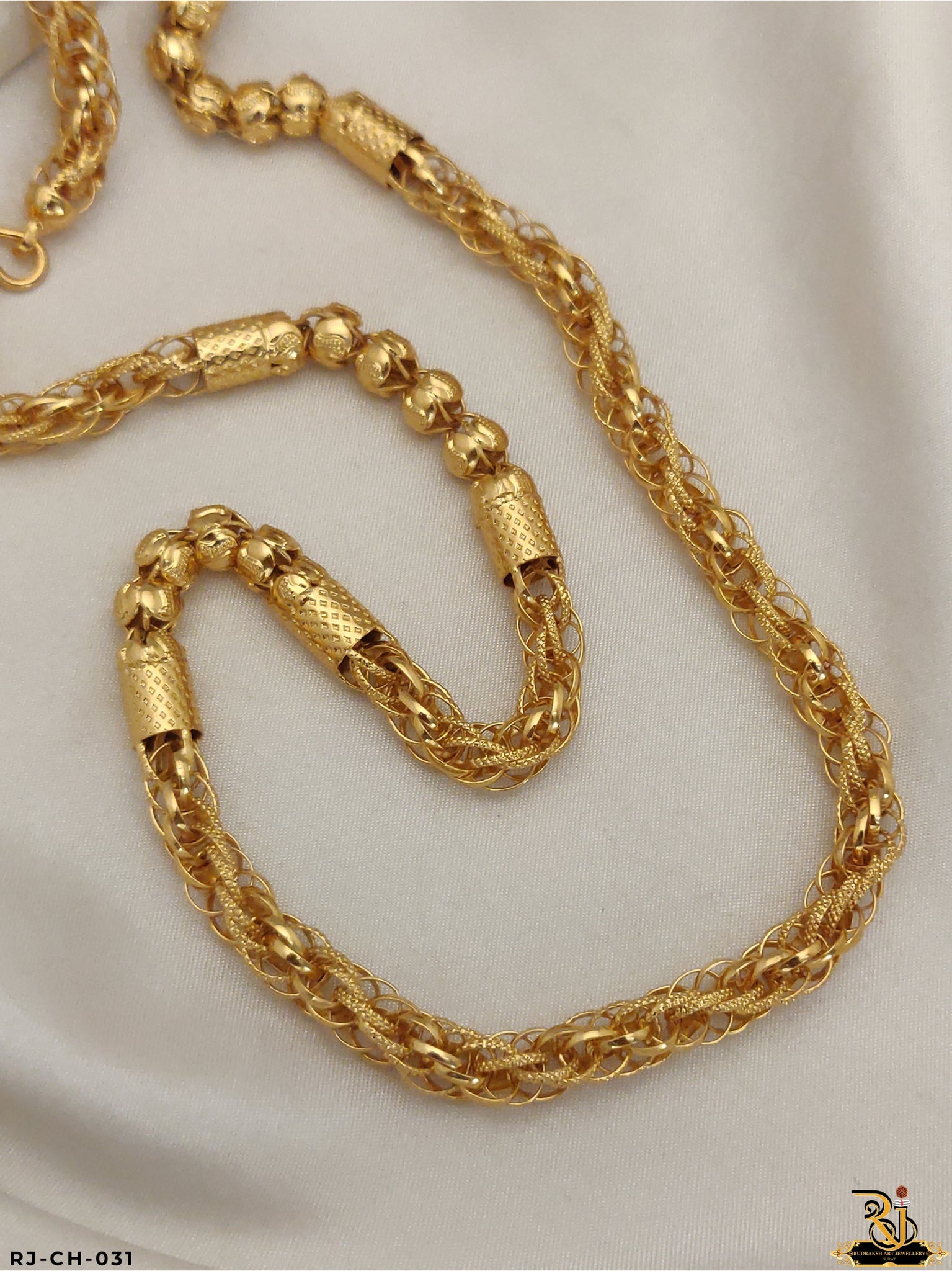 Classical Rassa with Pipe Cape Chain for Men CH-031