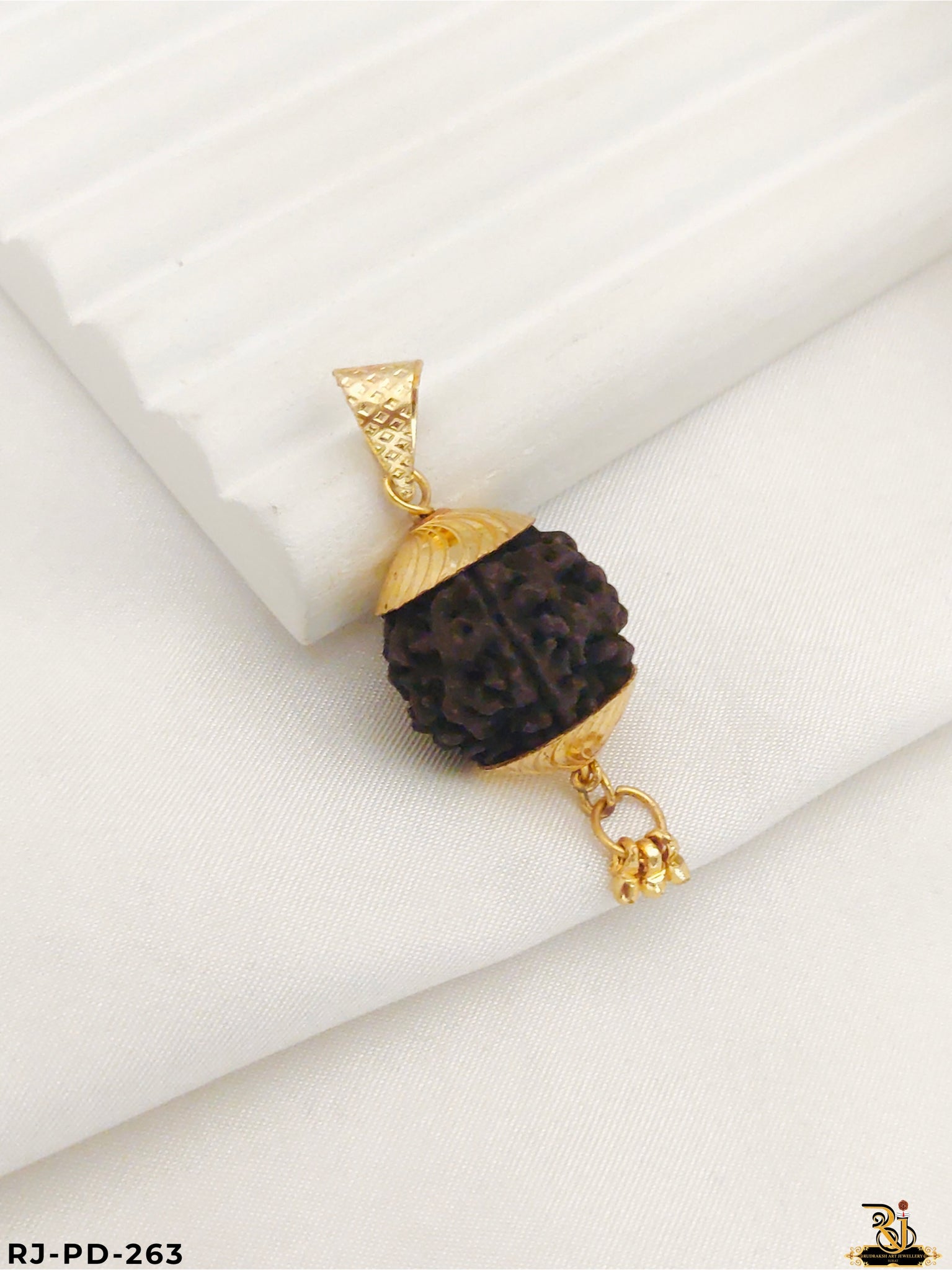Divya Panchmukhi Gold Plated Rudraksh Pendant-PD-263