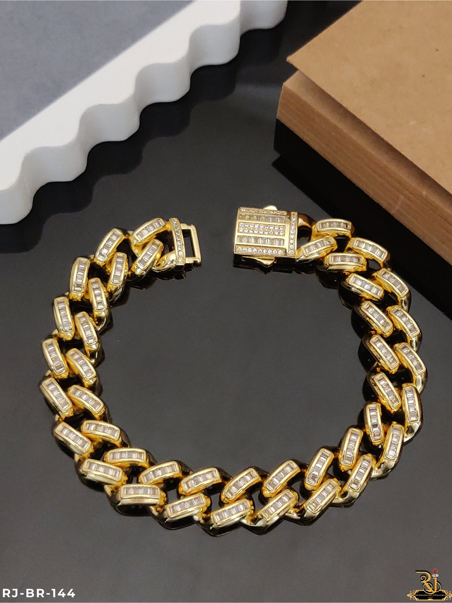 Trendy Diamond Bracelet for Men & Women at Candere by Kalyan Jewellers.