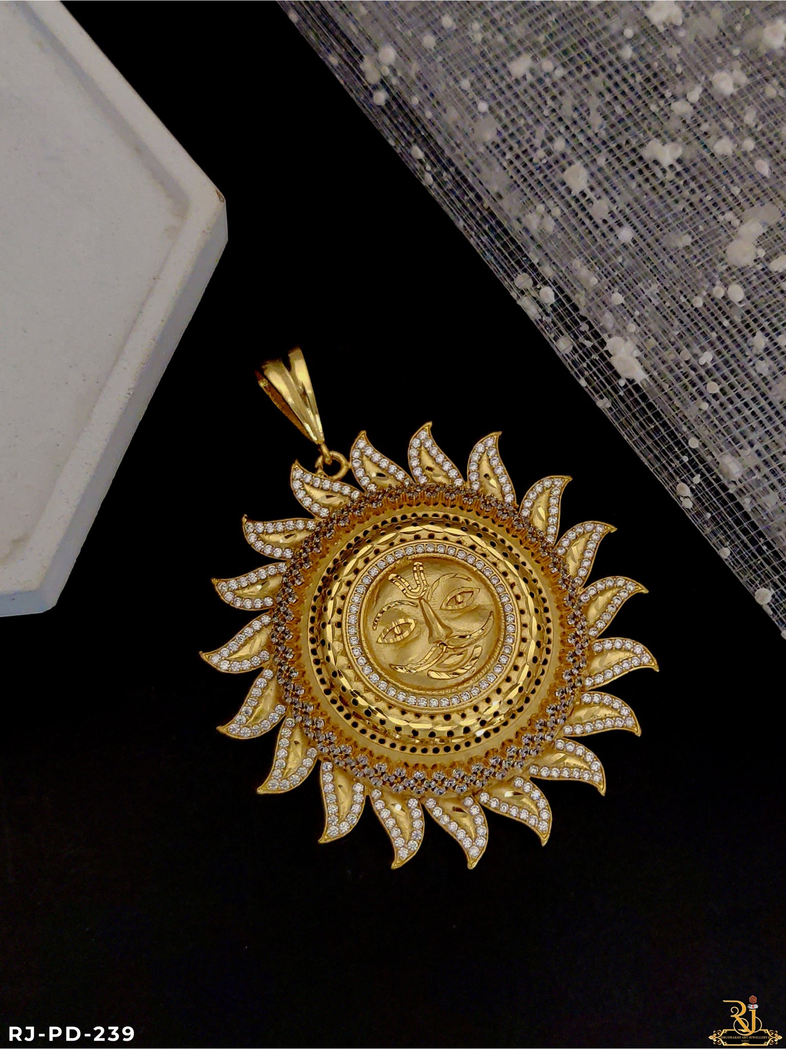 Big Design Gold Pleted Sun Face Full Diamond Pendant PD-239