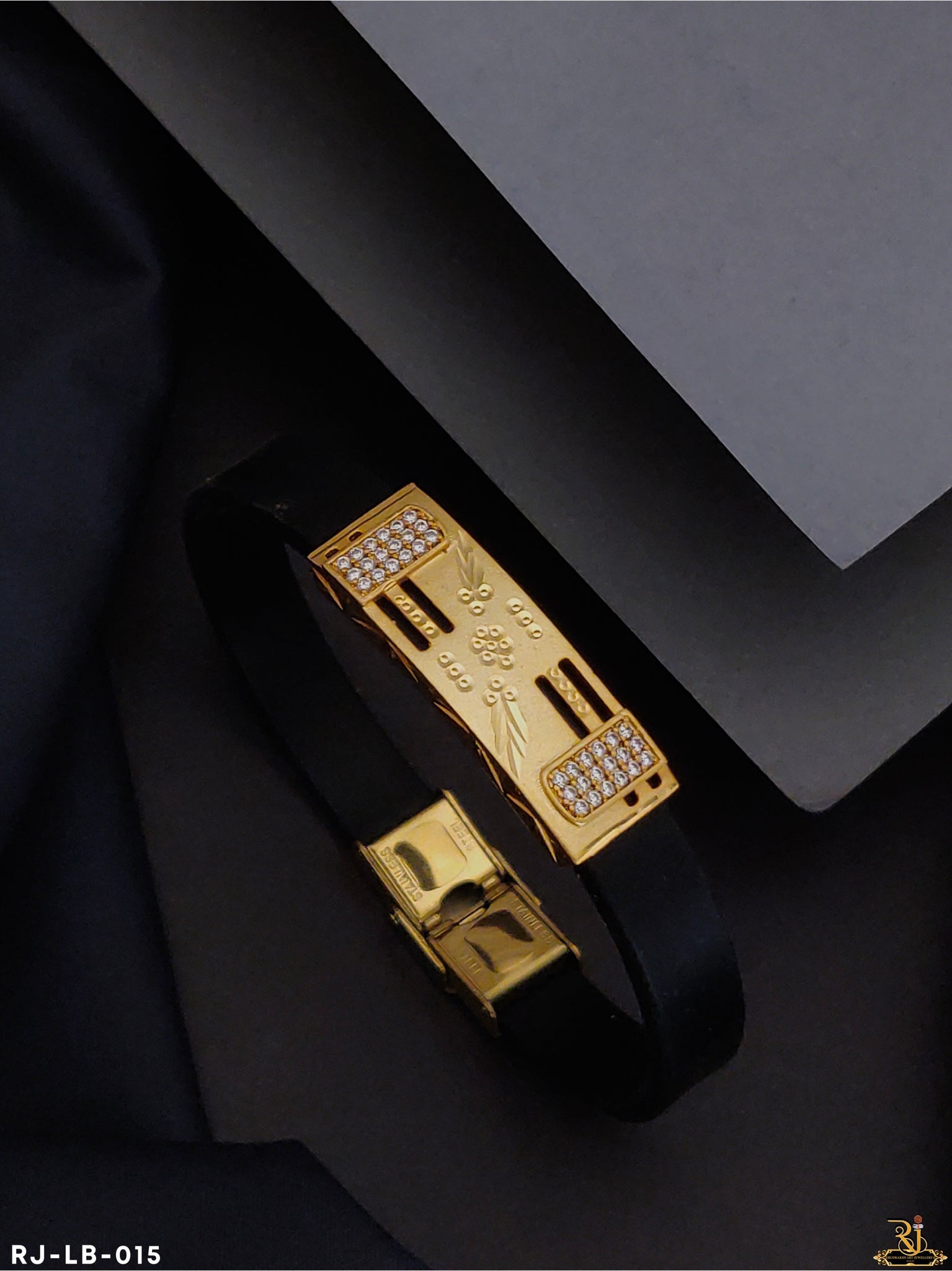 Micro Gold Plated with Diamond Glittering Design Bracelet for Men -LB-015