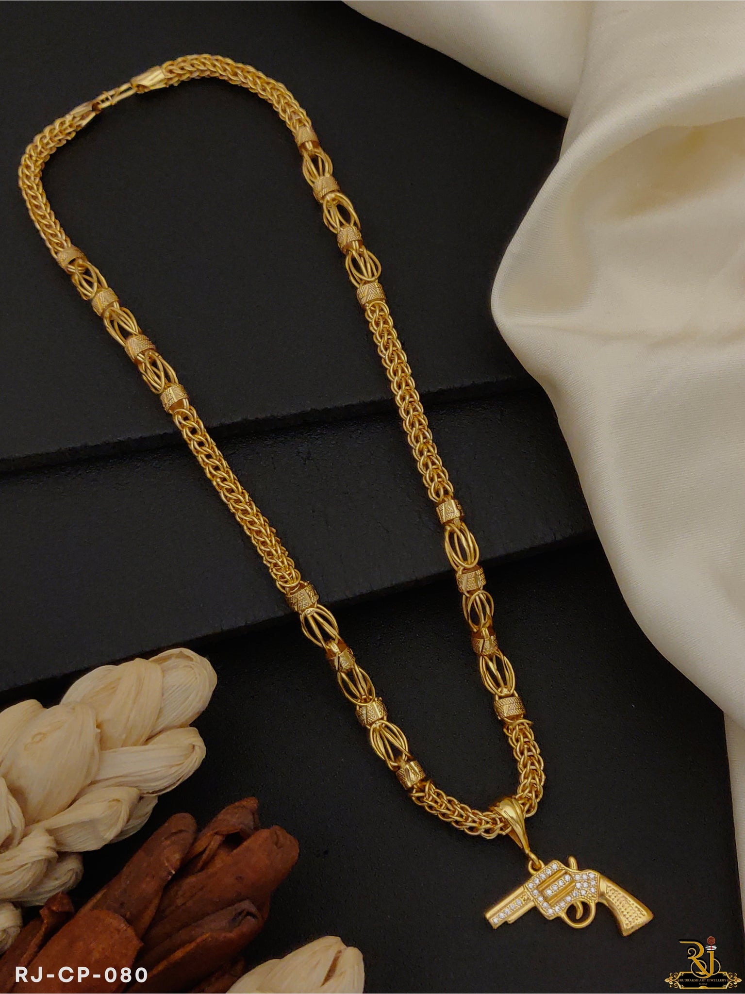 Premium artist long khadi chain with refreshing gun pendant RJ-CP-080