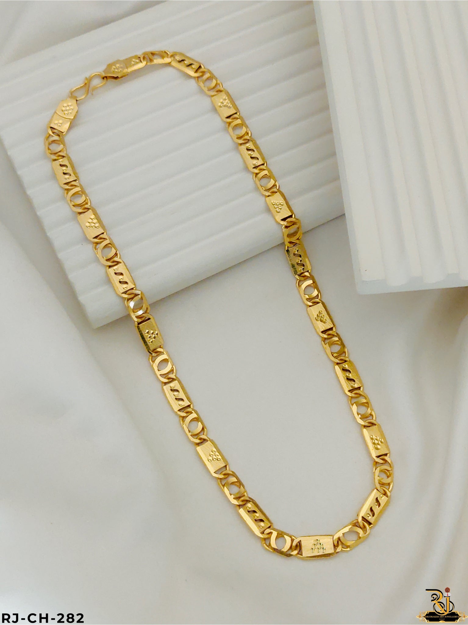 The Royal and mesmerizing Biscuit Design Gold Plated chain for men's-CH-282