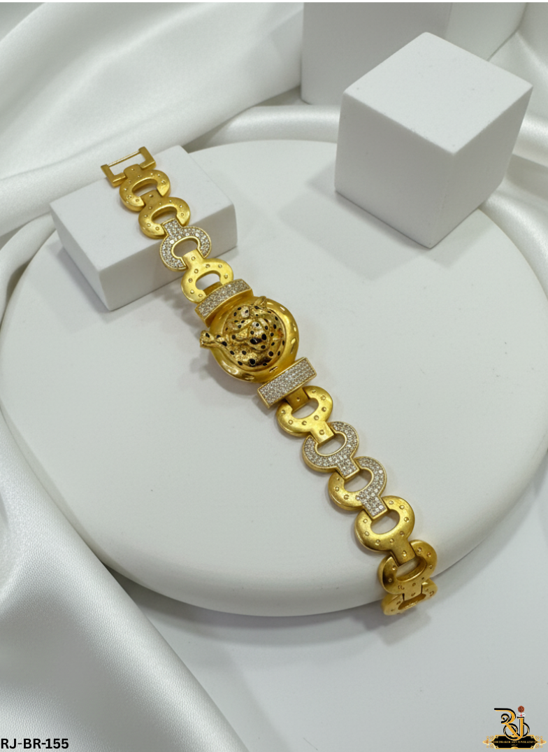 3D Tiger 🐯 High Qulity Of 1st Micron Gold Pleted Men’s Fashion Bracelet BR-155