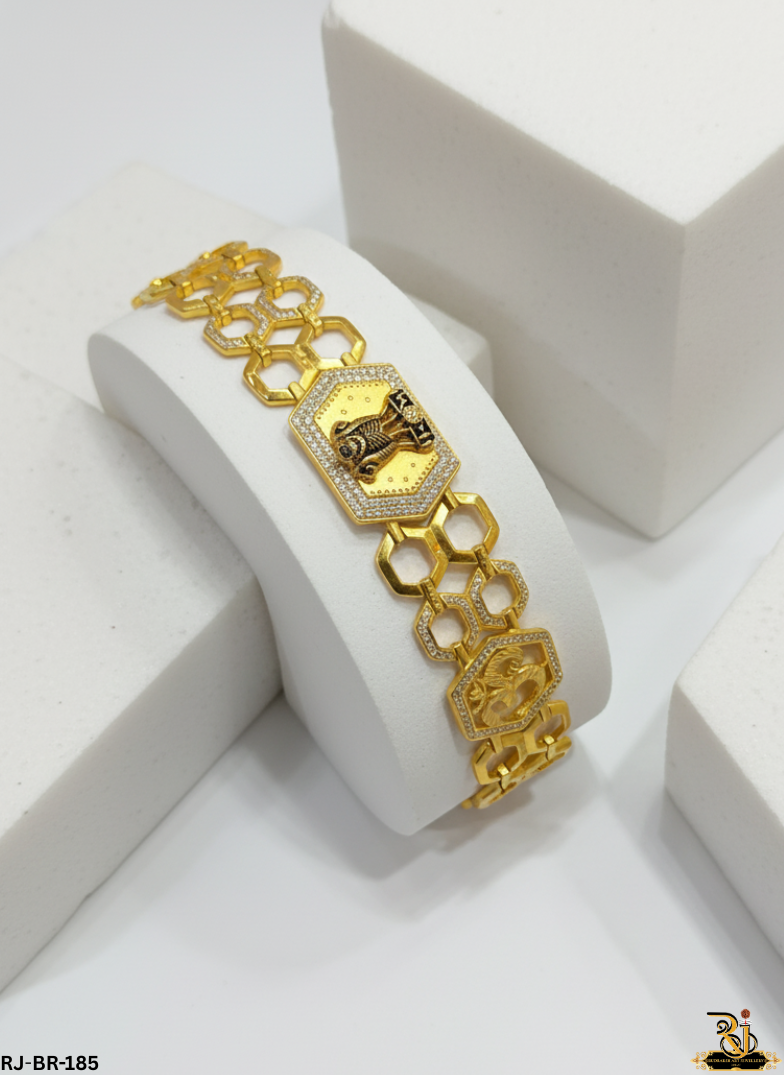 High gold plated Two om logo with ashok stambh  Logo  for unique degine for  men's Bracelete RJ-BR-185