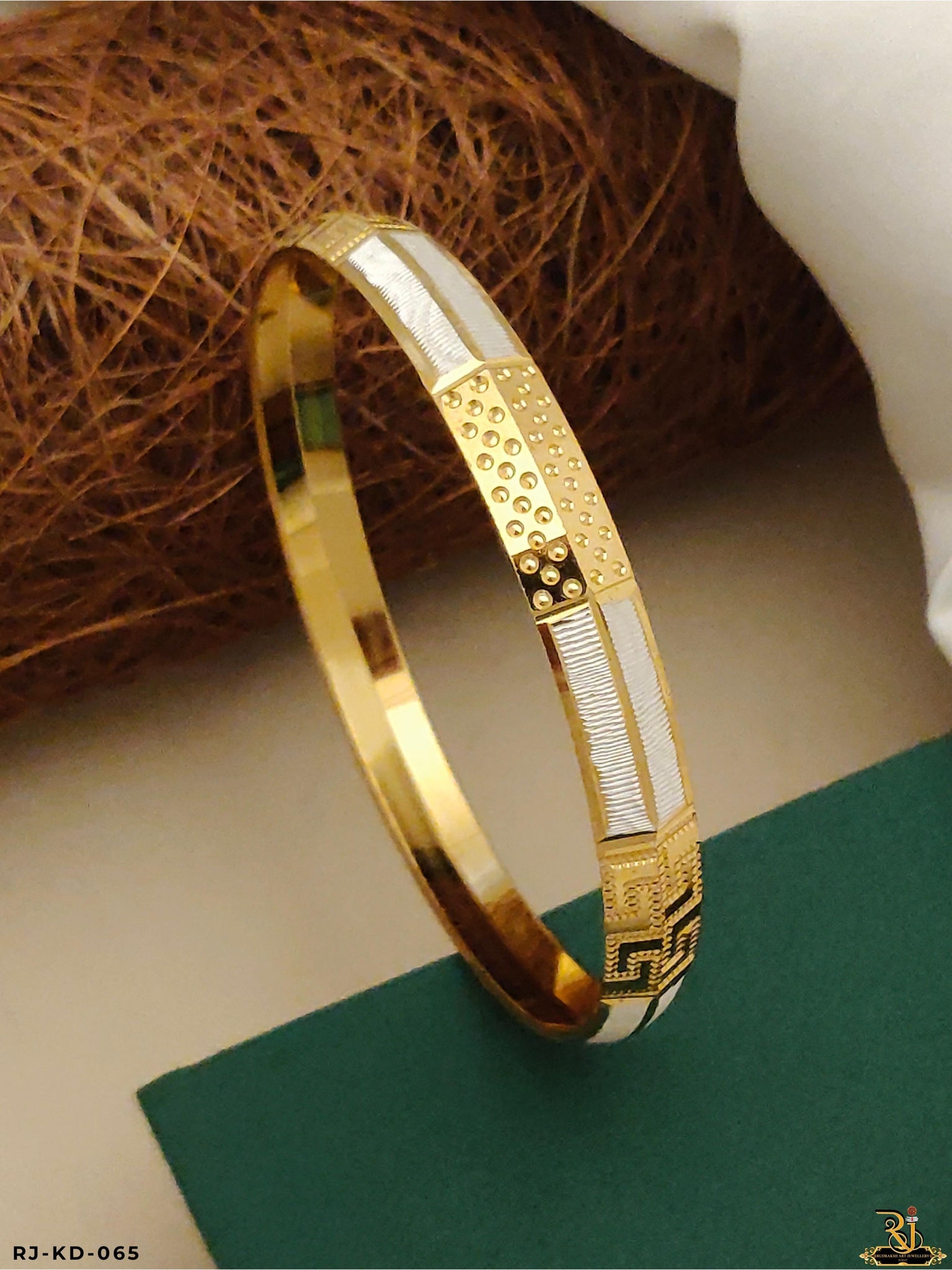Superior Quality with Zig Zag Design Dual Tone CNC Kada For Men's-KD-065