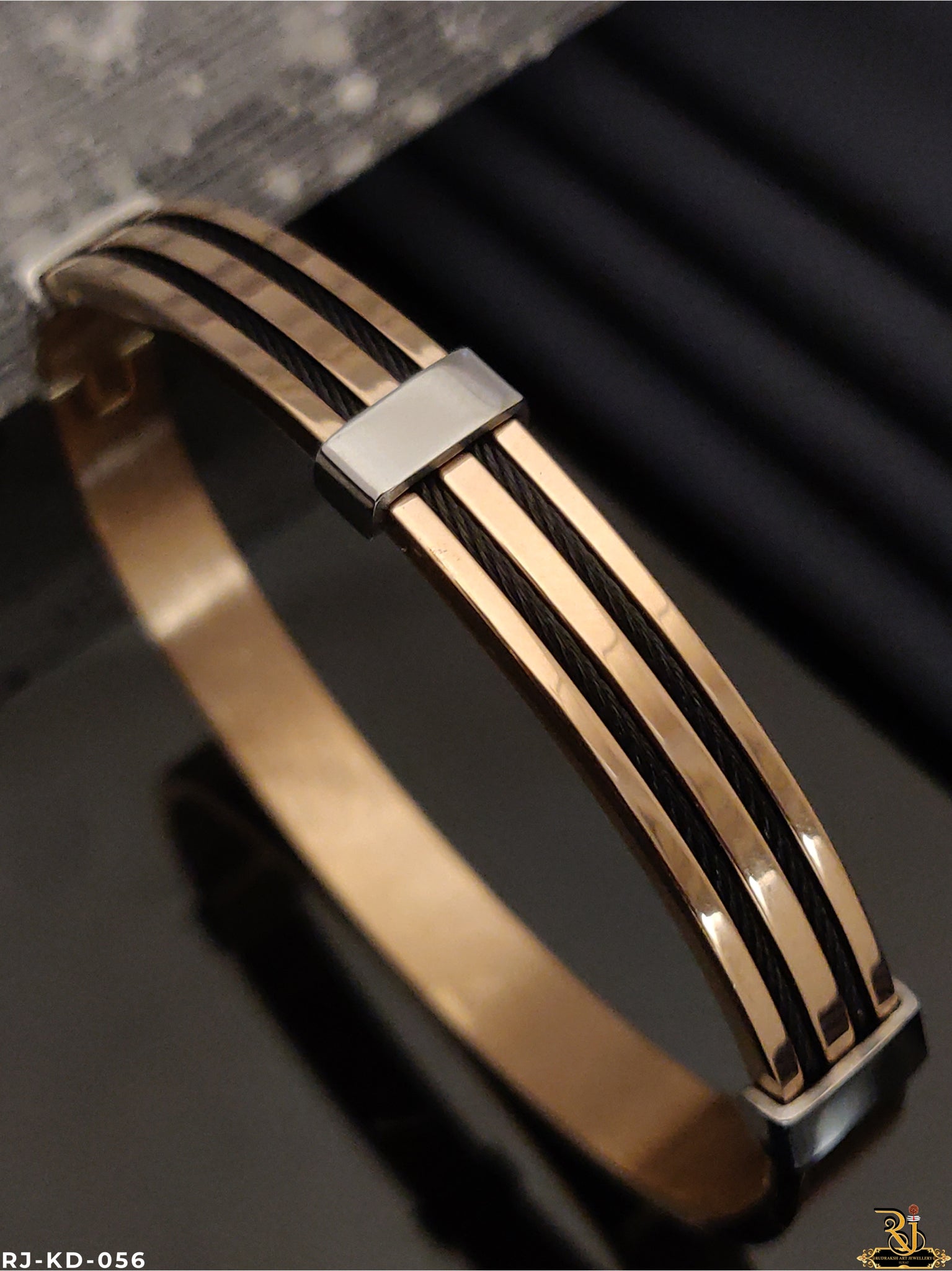 Trending design rose gold colour mens fashion black border design kada KD-056