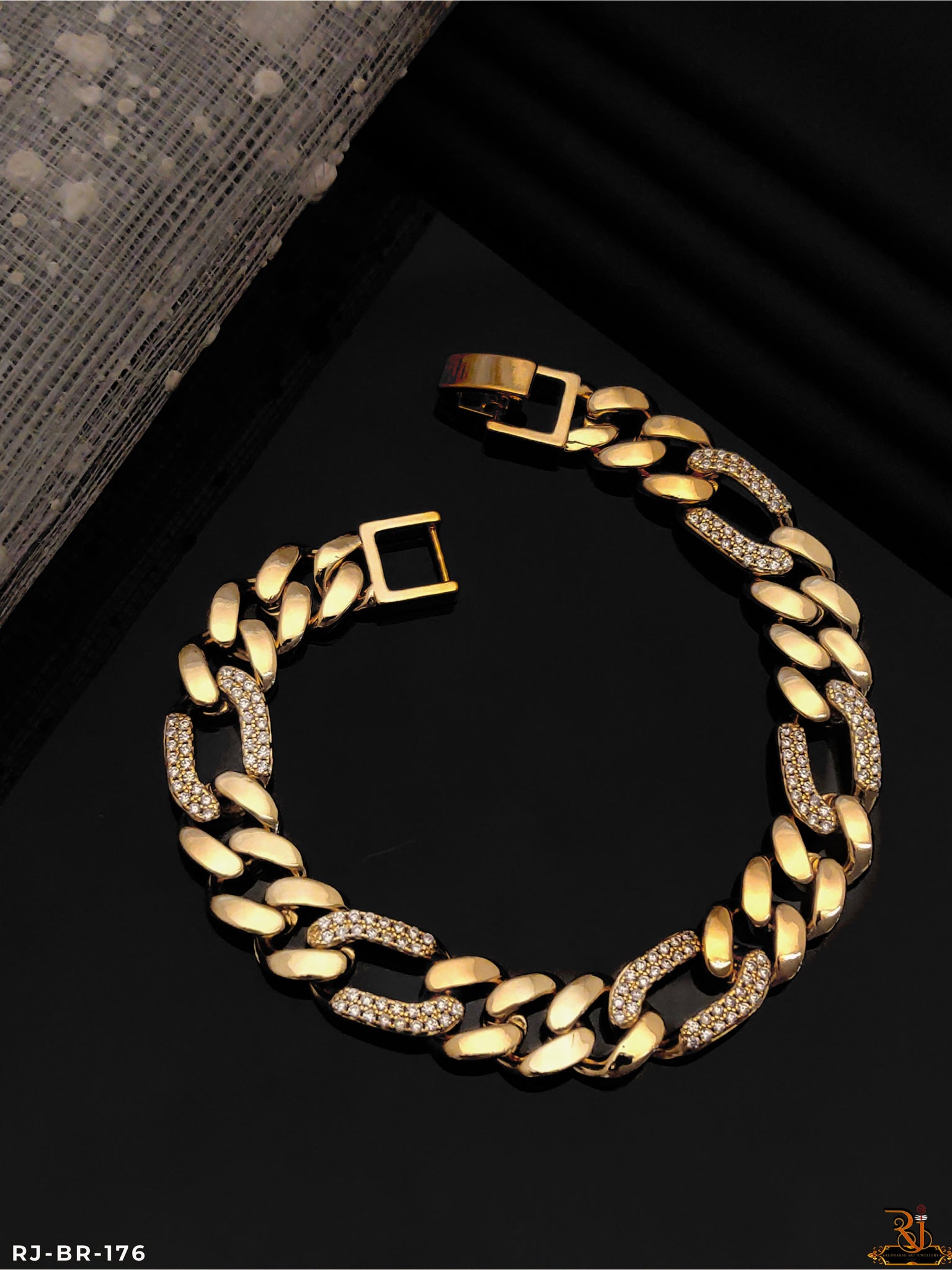 Superior design Cartier looking gold plated mens fashion bracelet BR-176