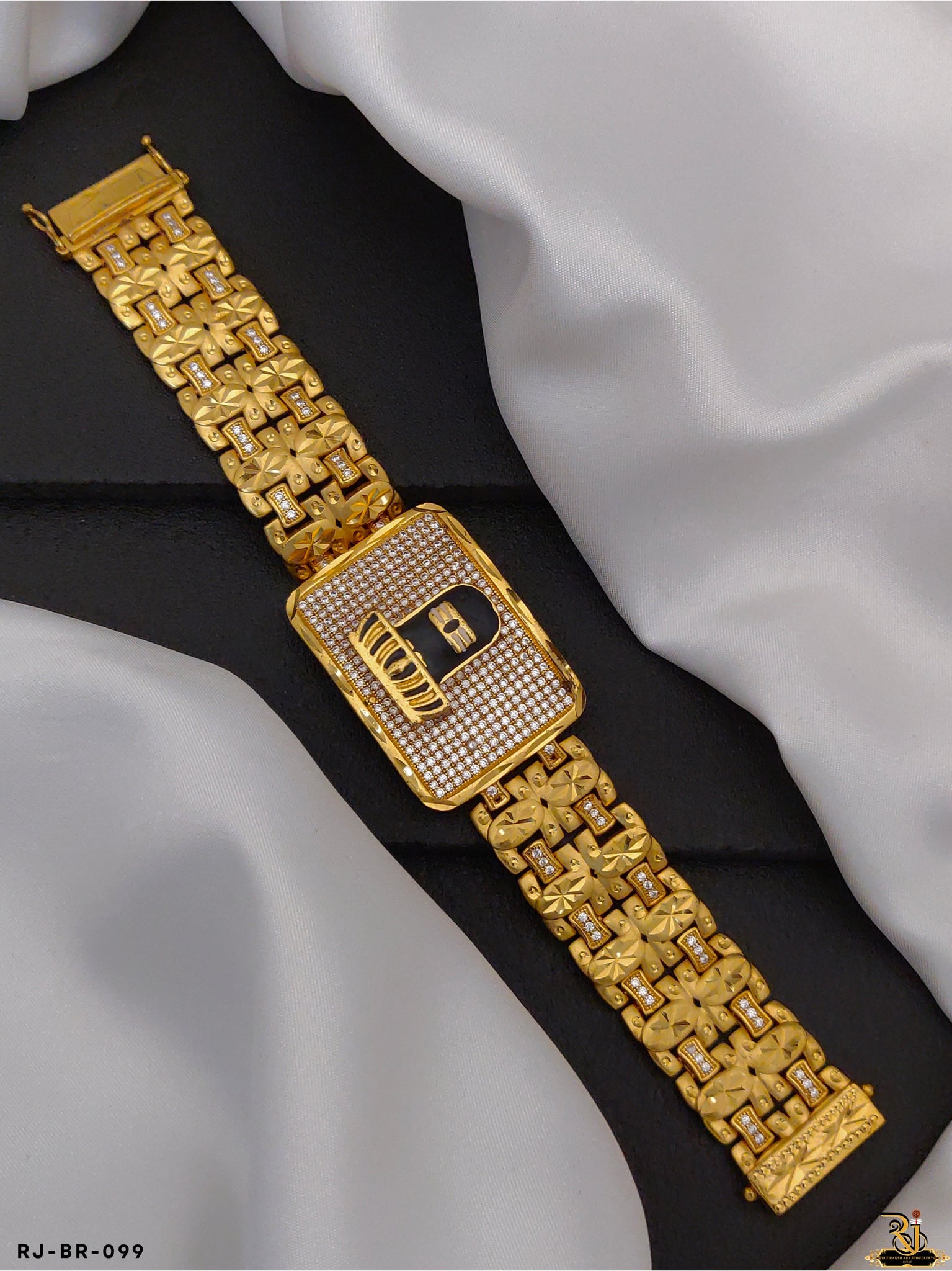 Shivling Design  Gold Pleted Mens Fashion Bracelets (BR-099)
