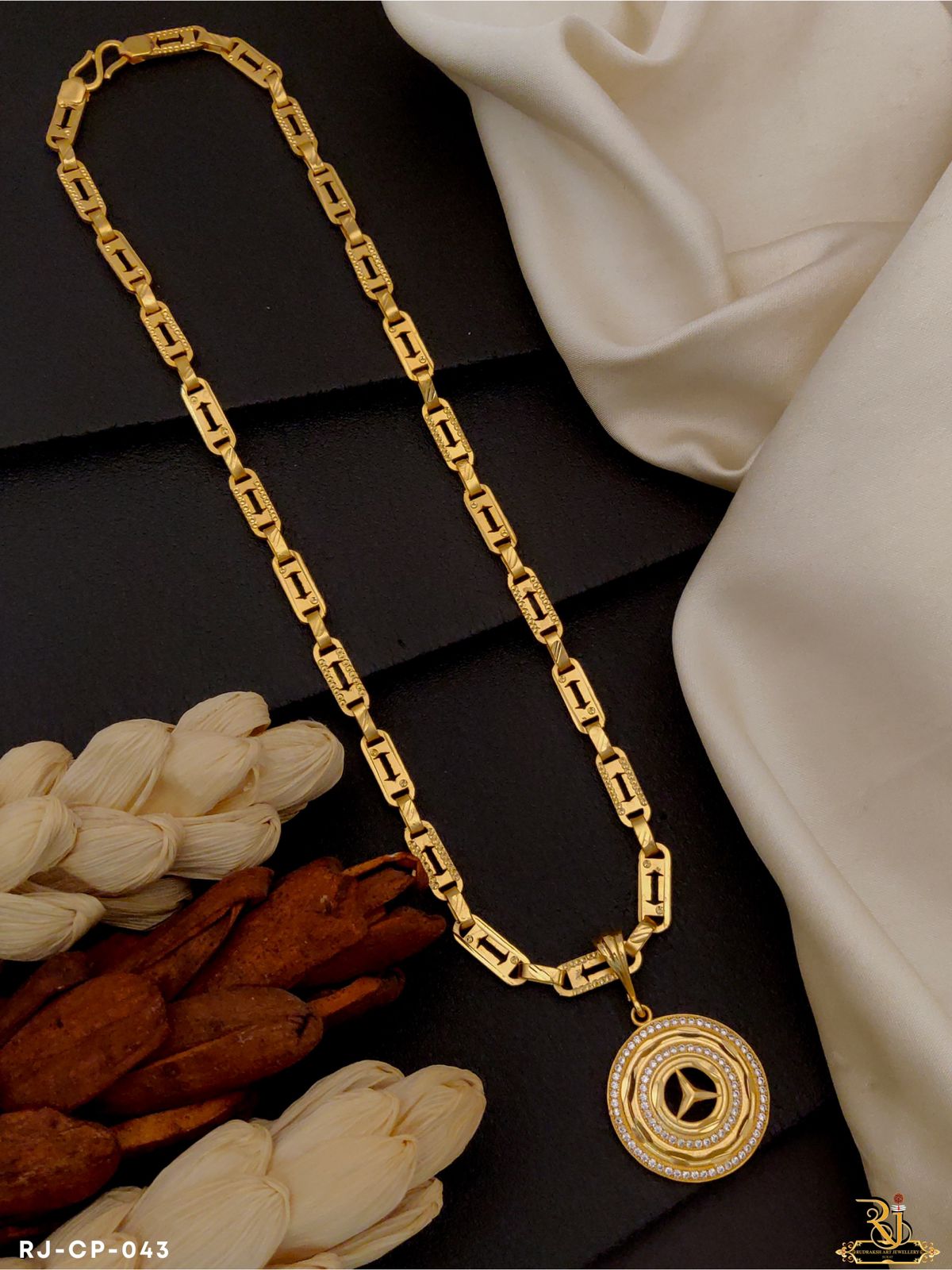 Stylish Micro Gold Chain with Mercedes Pendant CP-043